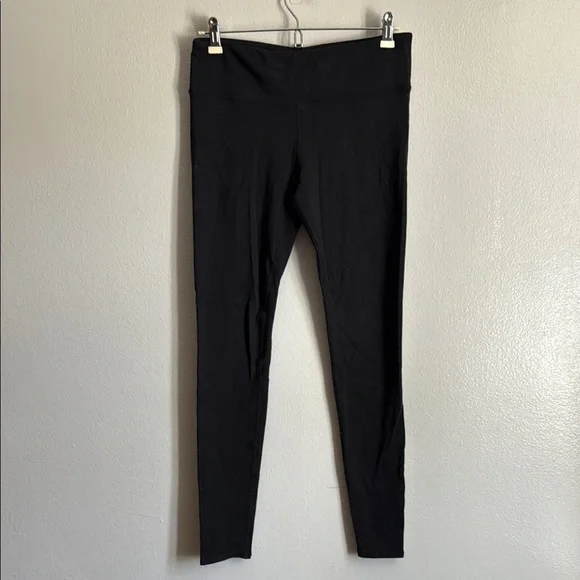 ALO Yoga Classic Black Leggings - Picture 1 of 6